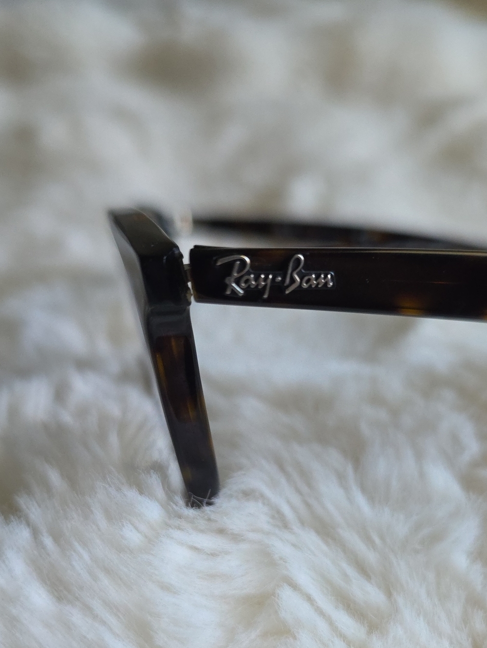 Ray-Ban Tortoiseshell Rounded Rectangular Glasses - Picture 2 of 3